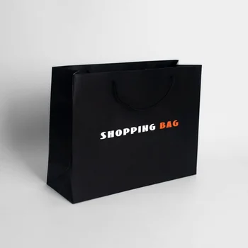 Хартиена торба от памучен въжета с лого на марката за дрехи по поръчка
